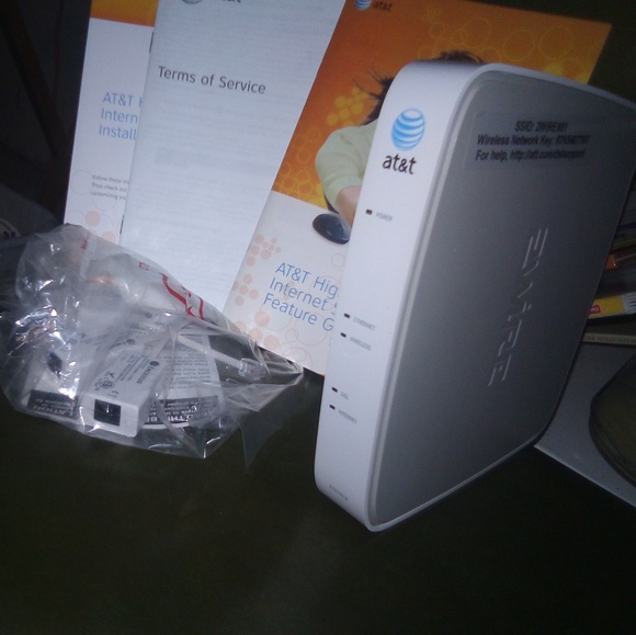 ATT 2WIRE Gateway DSL Modem with all connections - Picture 3 of 4